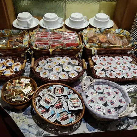 Ottoz Meuble Κουρμαγιέρ