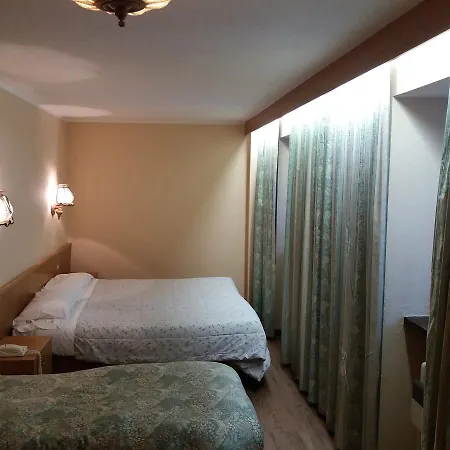 Hotel Ottoz Meuble