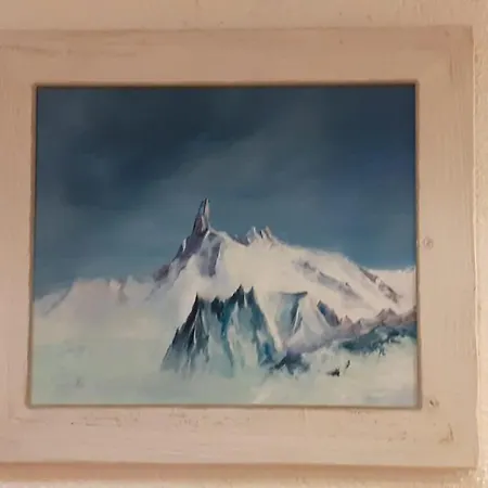 Ottoz Meublé 3* Courmayeur