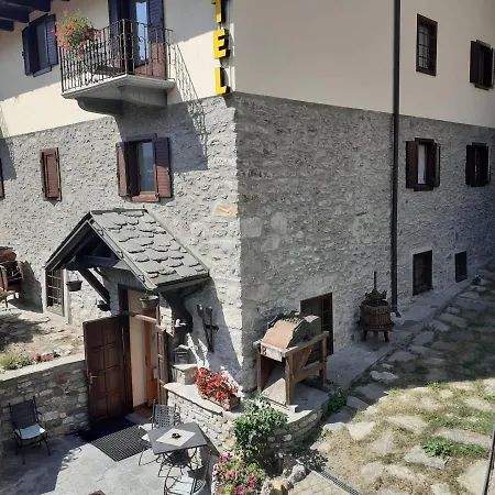 Ottoz Meublé Hotel 3*