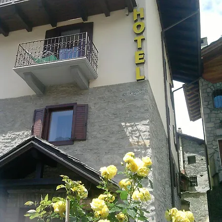 Ottoz Meublé Courmayeur