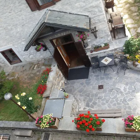 Ottoz Meublé Courmayeur