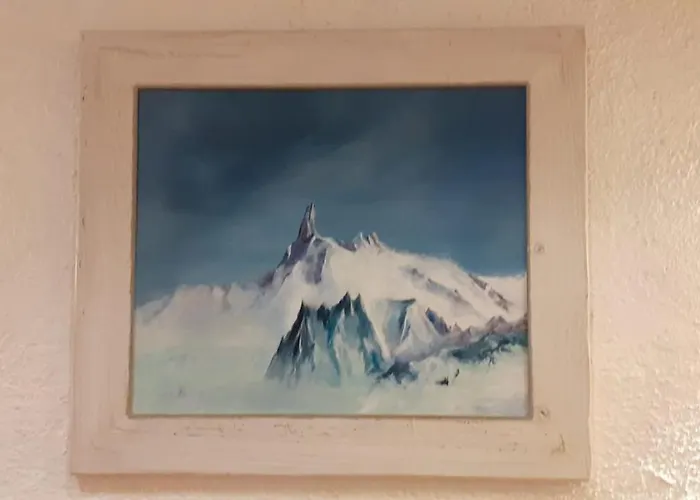 Ottoz Meuble 3* Courmayeur