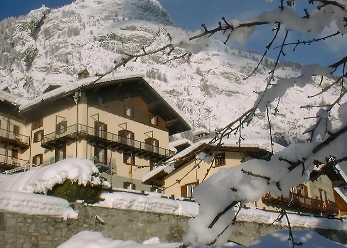 Ottoz Meuble Hotel 3*